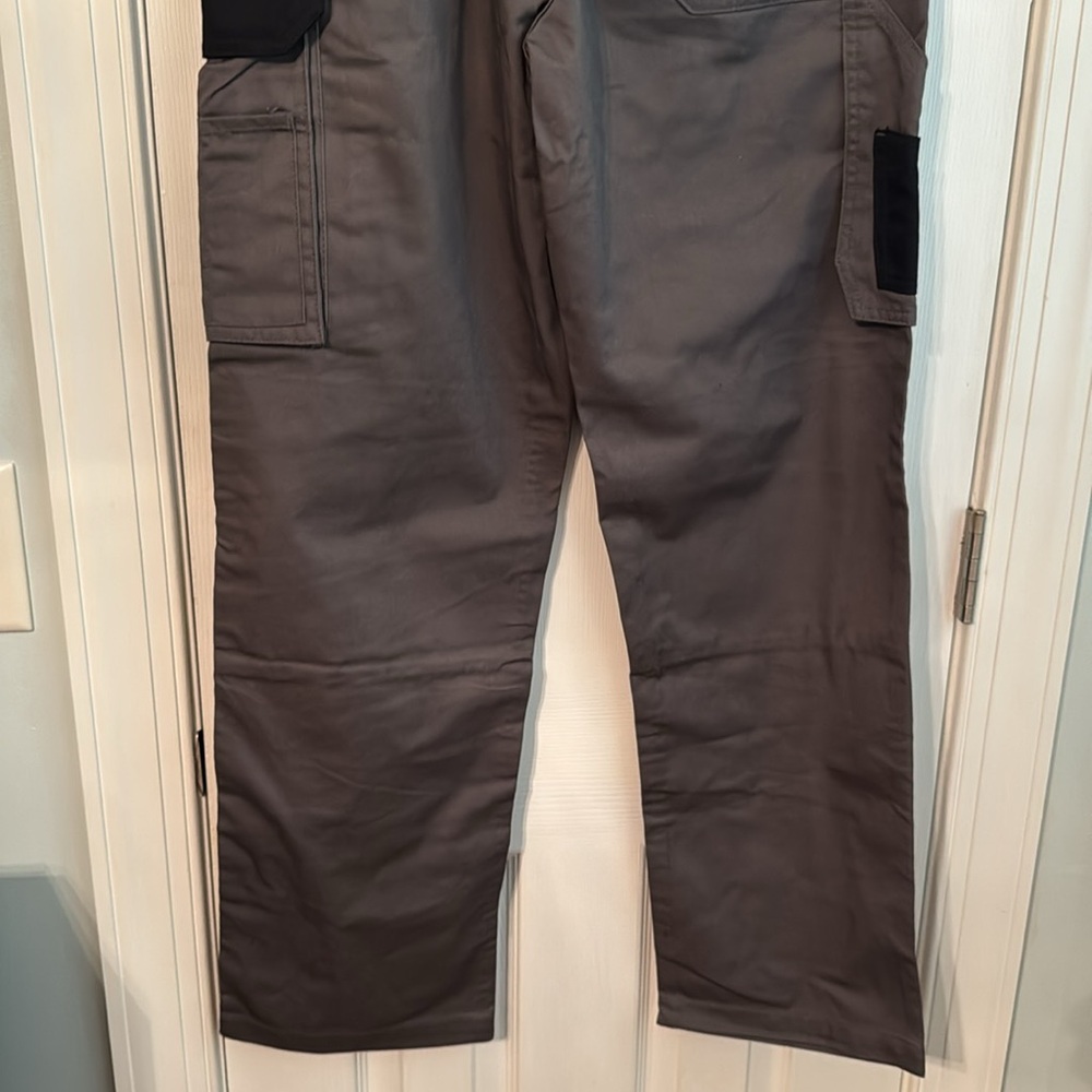 NWT Powerfix Men's Size 32 Gray Work Cargo Pants with Black Reinforced Panels - Picture 9 of 11